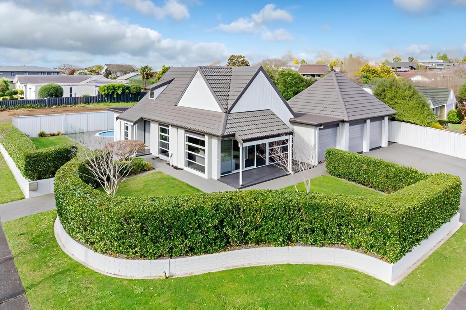 Summer Holiday 4 Bedrooms House In Hamilton With Pool And Spa 外观 照片